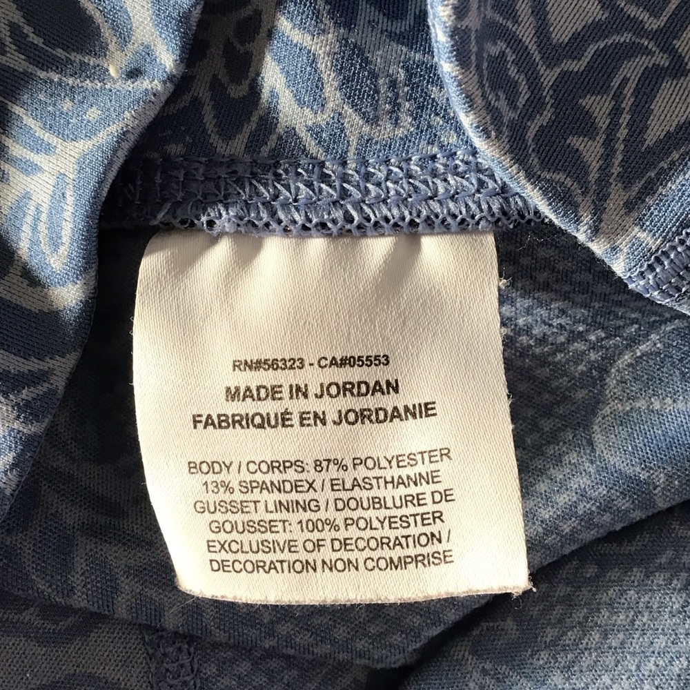 Close clean out Nike Floral Blue Leggings - Picture 7 of 9